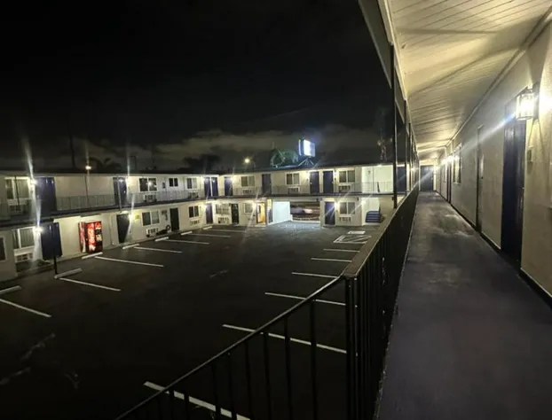 Del Aire Inn LAX hotel detail image 4