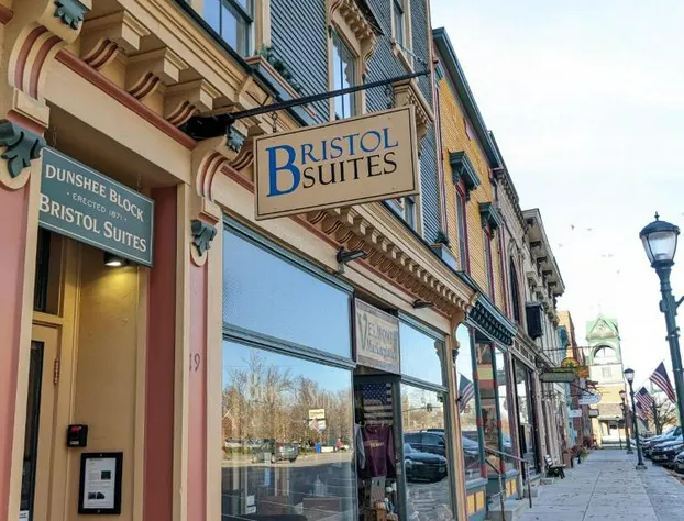 Bristol Suites hotel detail image 2