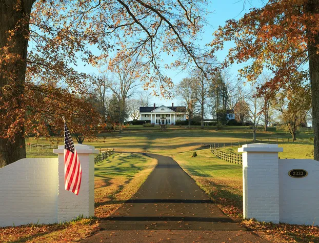 Inn and Tavern at Meander hotel detail image 2