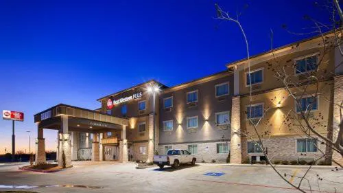 Best Western Plus Lonestar Inn & Suites hotel hero