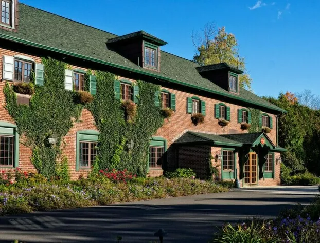 The Beaumont Inn hotel detail image 3