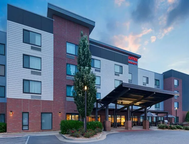 TownePlace Suites by Marriott Macon Mercer University hotel detail image 1