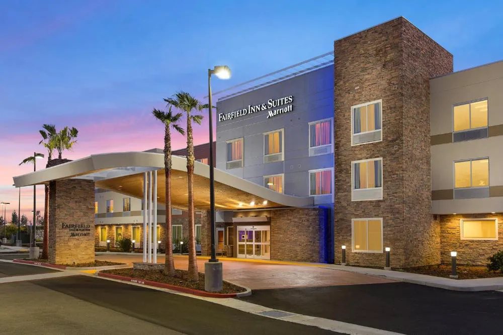 Fairfield Inn & Suites by Marriott Sacramento Folsom hotel hero