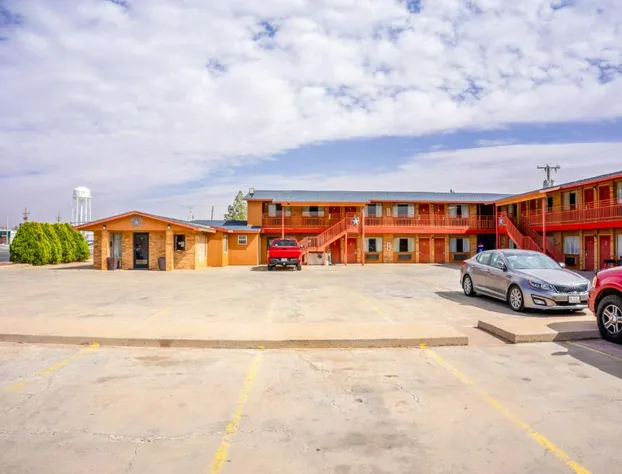 Crown Inn By OYO Denver Tx hotel detail image 2