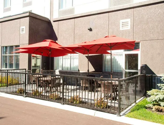 Hampton Inn & Suites by Hilton Thunder Bay hotel detail image 2