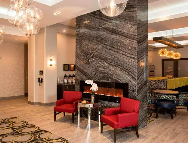 Hampton Inn & Suites by Hilton Thunder Bay hotel detail image 3