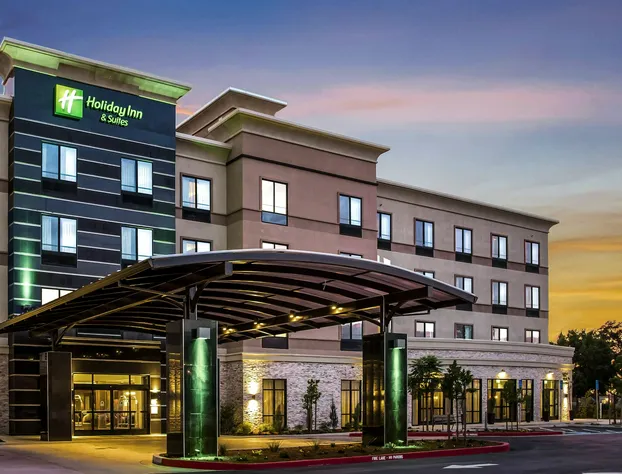Holiday Inn & Suites Silicon Valley - Milpitas by IHG hotel detail image 2