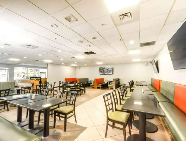 Ramada by Wyndham Hotel & Water Park hotel detail image 4