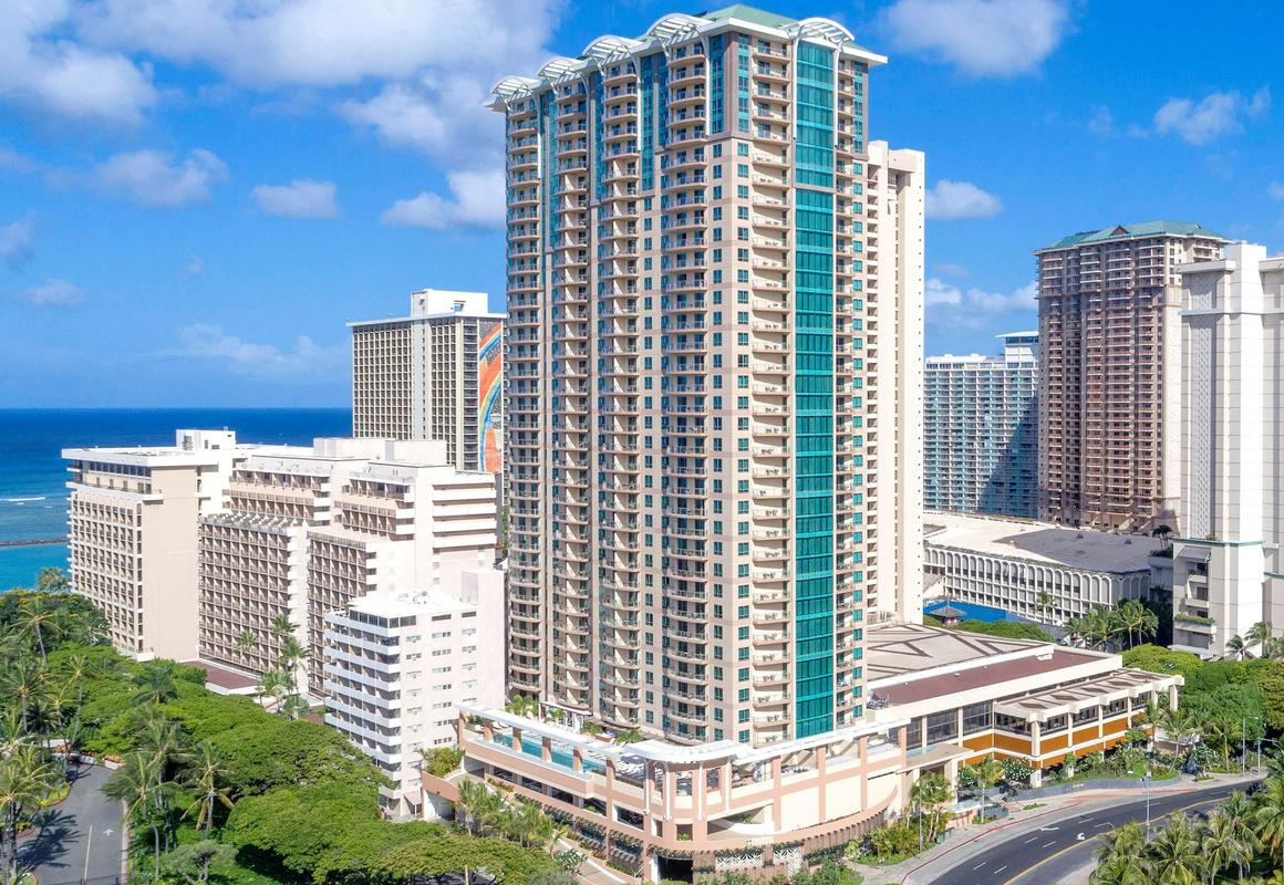 Hilton Grand Vac Club The Grand Islander Waikiki Honolulu hotel hero