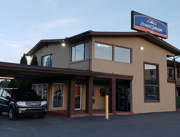 Howard Johnson by Wyndham Flagstaff University West hotel detail image 3