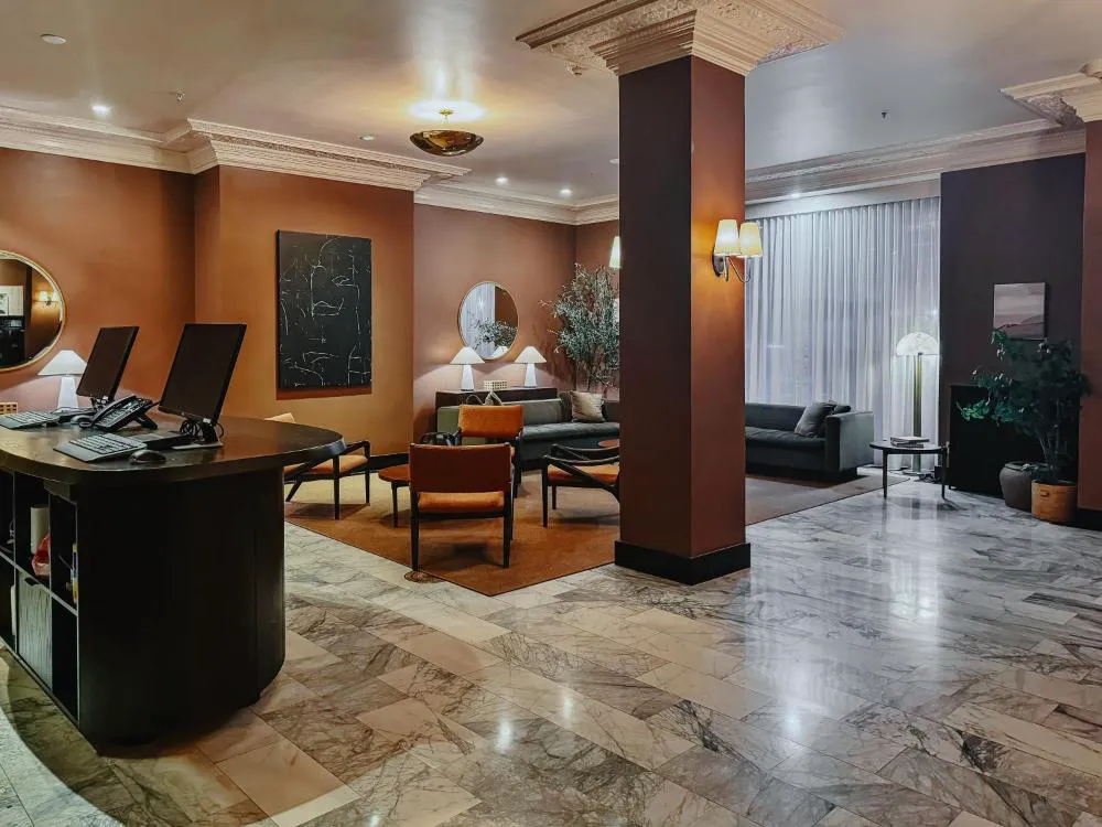 FOUND Hotel Carlton, Nob Hill hotel hero