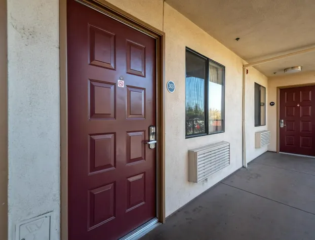 California Inn & Suites Rancho Cordova - Sacramento hotel detail image 3