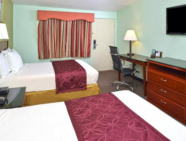 Americas Best Value Inn Smithtown Long Island hotel detail image 2