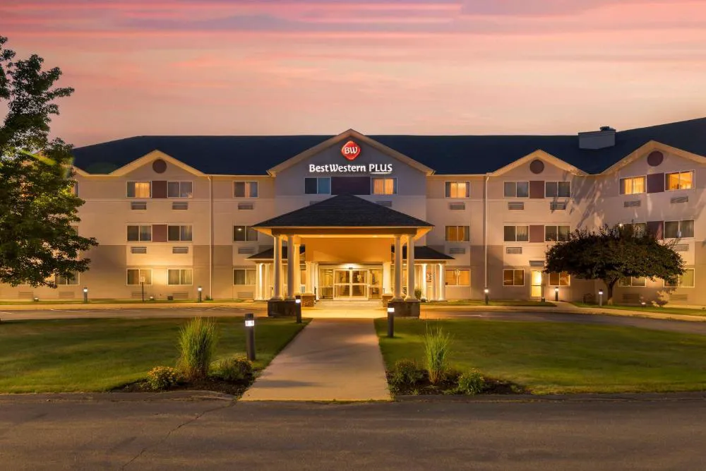 Best Western Plus Executive Court Inn & Conference Center hotel hero