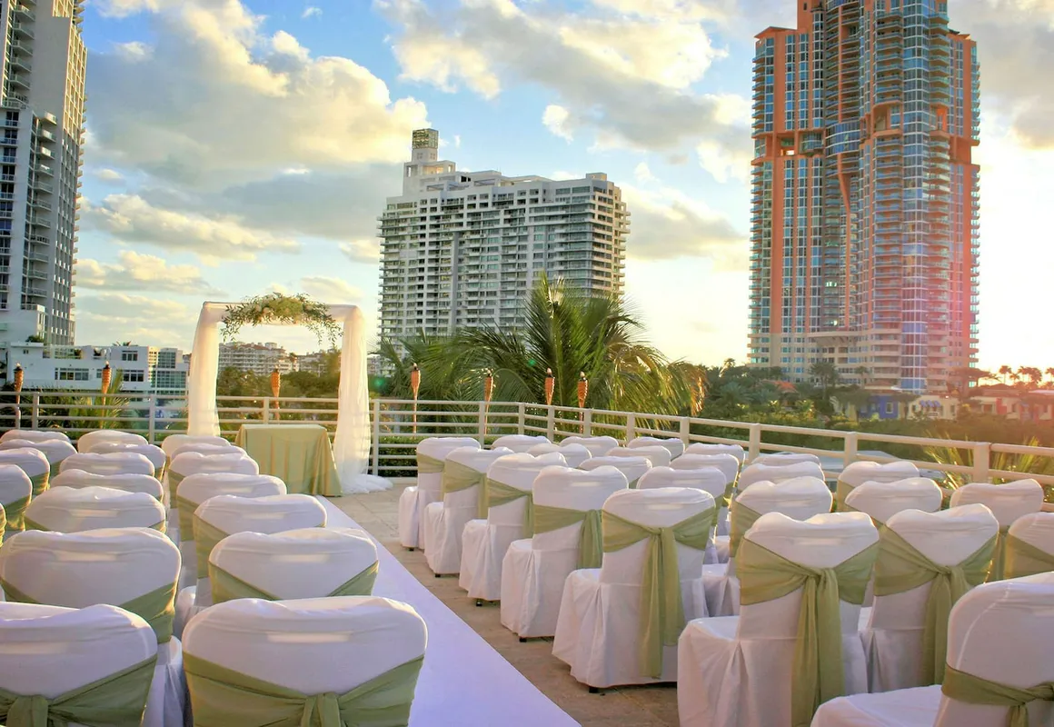 Hilton Bentley Miami/South Beach hotel hero