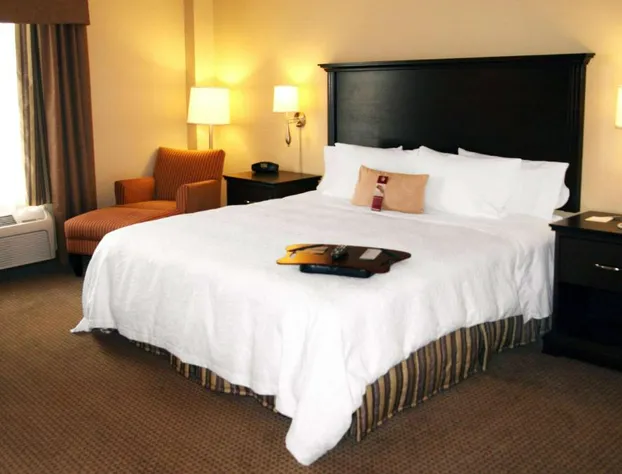 Hampton Inn & Suites by Hilton Laval hotel detail image 4