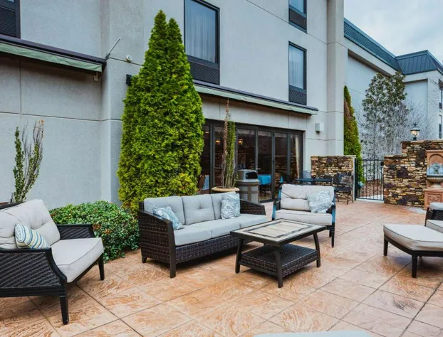 Hampton Inn Madison Huntsville Airport hotel detail image 4