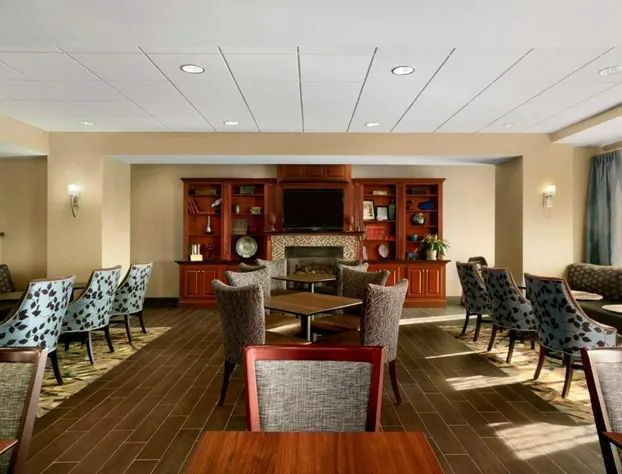 Hampton Inn Madison Huntsville Airport hotel detail image 4