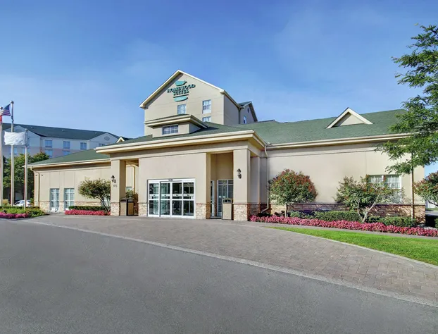 Homewood Suites by Hilton Burlington hotel detail image 1