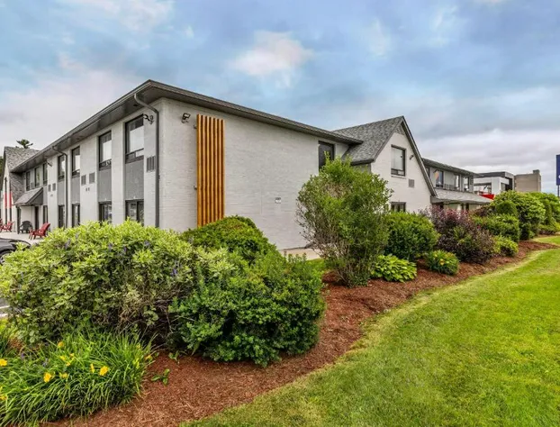 Comfort Inn hotel detail image 3