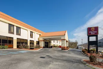 Clarion Inn near Lookout Mountain hotel detail image 1