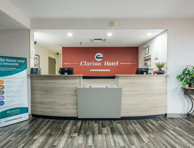 Clarion Inn near Lookout Mountain hotel detail image 2