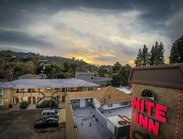 Nite Inn - Walking Distance to Universal Studios Hollywood hotel detail image 4