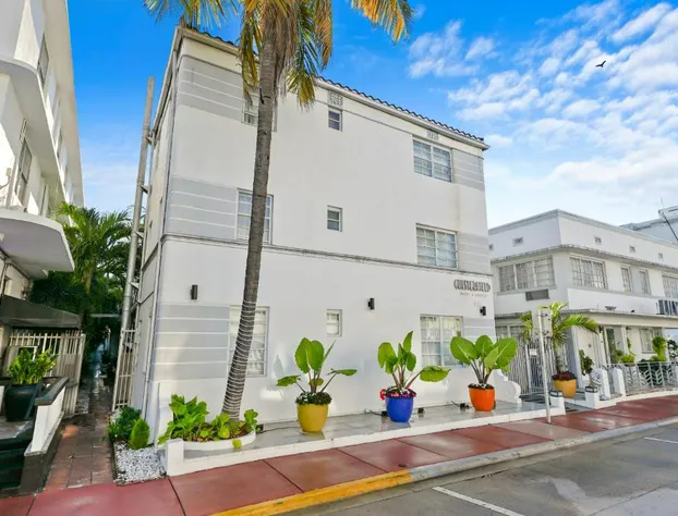 Chesterfield Hotel & Suites hotel detail image 2