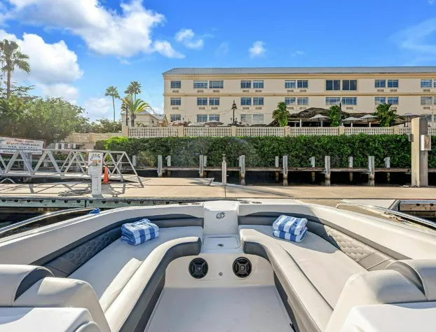 Bayfront Inn Fifth Avenue hotel detail image 2