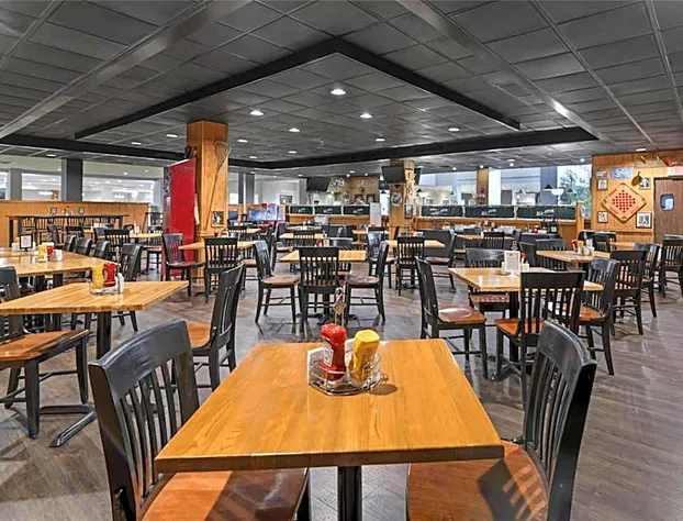 Best Western Royal Plaza Hotel & Trade Center hotel detail image 4