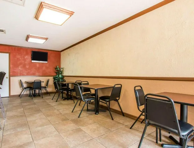 Rodeway Inn Los Angeles Convention Center hotel detail image 3