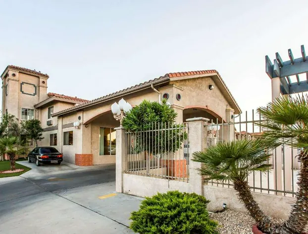 Quality Inn Near China Lake Naval Station hotel detail image 2