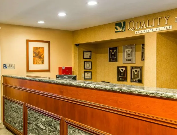 Quality Inn Near China Lake Naval Station hotel detail image 3