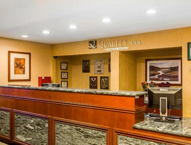 Quality Inn Near China Lake Naval Station hotel detail image 4