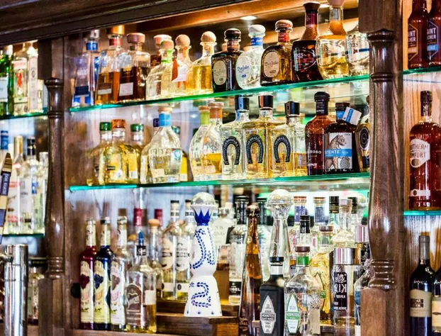 Kings Inn San Diego hotel detail image 2