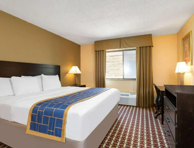 Days Inn by Wyndham Hillsborough hotel detail image 3