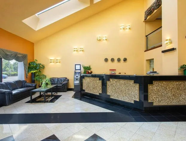 Days Inn by Wyndham Hillsborough hotel detail image 2