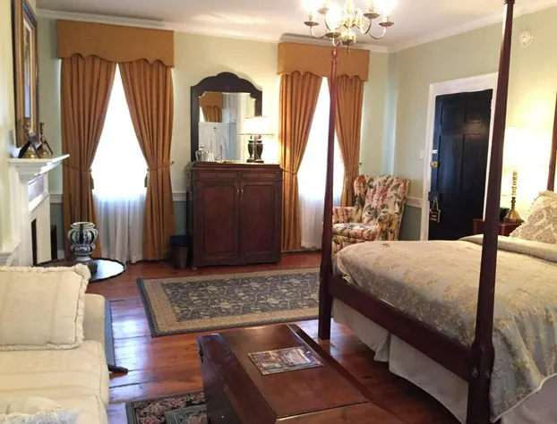 Morris House Hotel hotel detail image 3