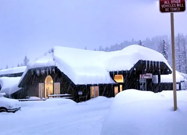 Kandahar Lodge at Whitefish Mountain Resort hotel detail image 2