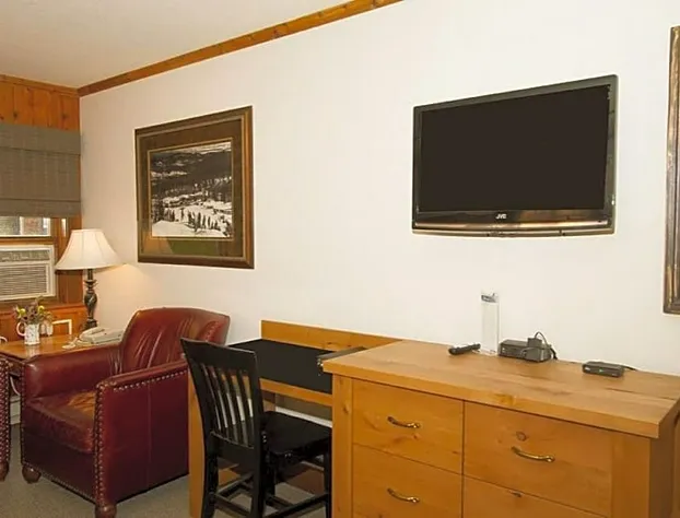 Kandahar Lodge at Whitefish Mountain Resort hotel detail image 4