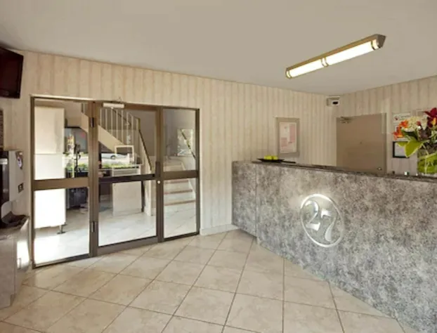 Canadas Best Value Inn Toronto hotel detail image 2