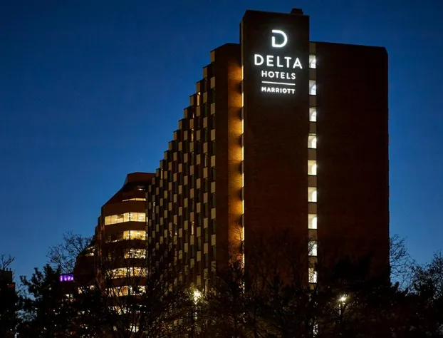 Delta Hotels by Marriott Toronto Mississauga hotel detail image 1