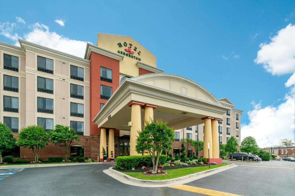 Hotel Arboretum hotel hero