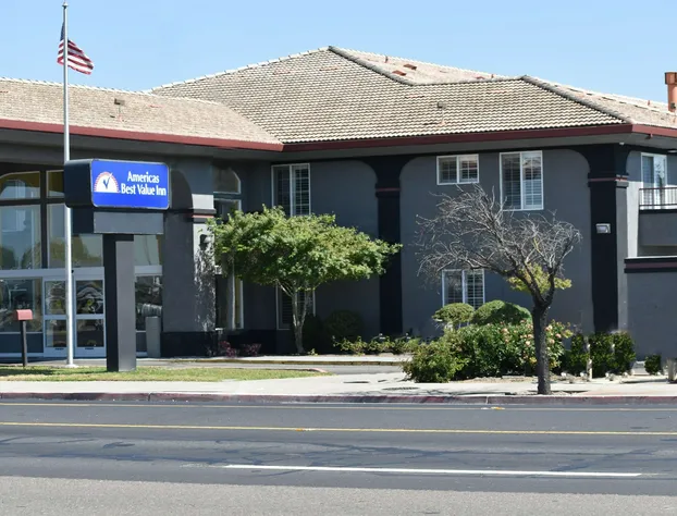 Baymont by Wyndham Manteca hotel detail image 1