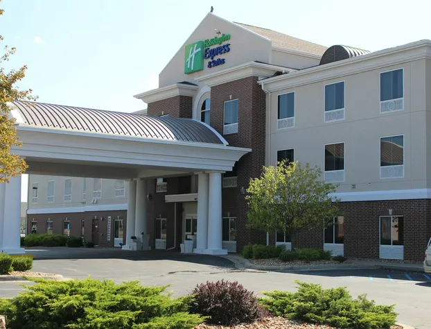 Holiday Inn Express & Suites Sedalia by IHG hotel detail image 1