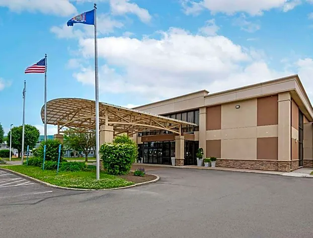 Clarion Inn Elmira-Horseheads hotel detail image 4