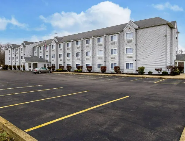Quality Inn & Suites North Lima - Boardman hotel detail image 2