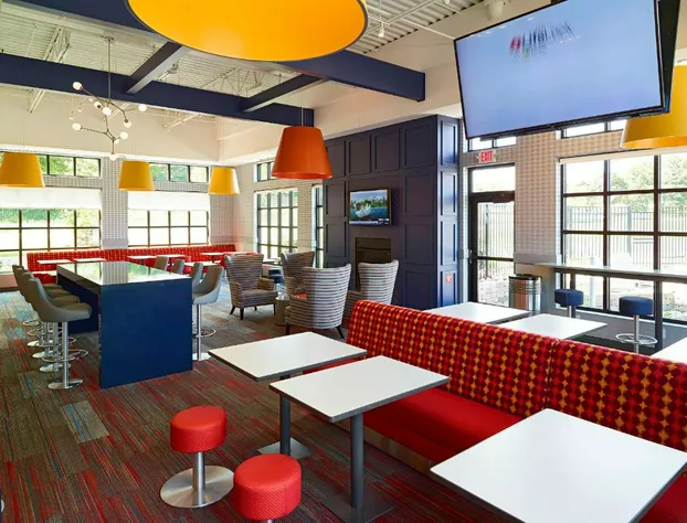 LivINN Hotel St. Paul – I-94 – East 3M Area hotel detail image 2