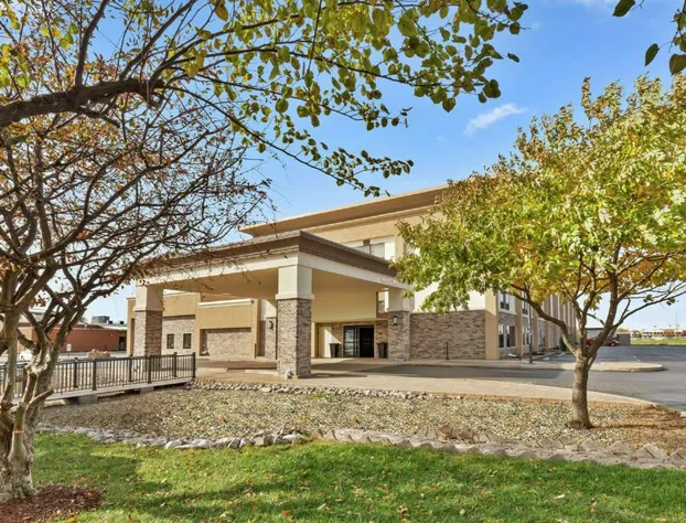 Hampton Inn Collinsville hotel detail image 3