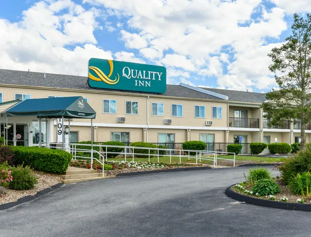 Quality Inn hotel detail image 3